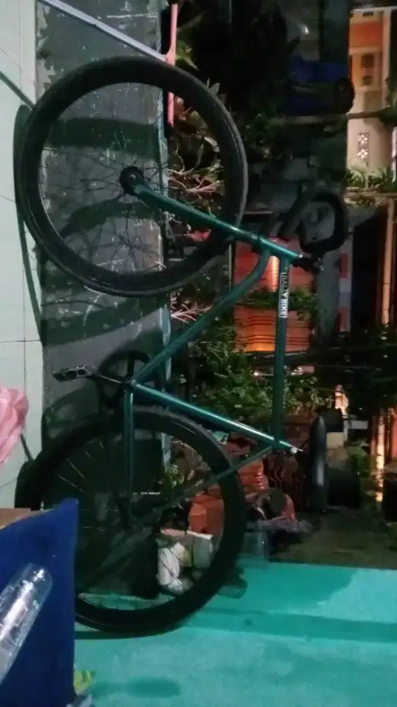 Sepeda road bike fixie
