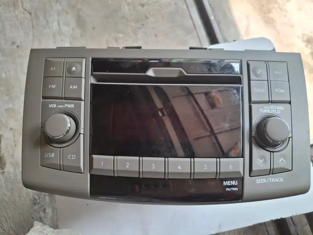 Tape dan speaker copotan