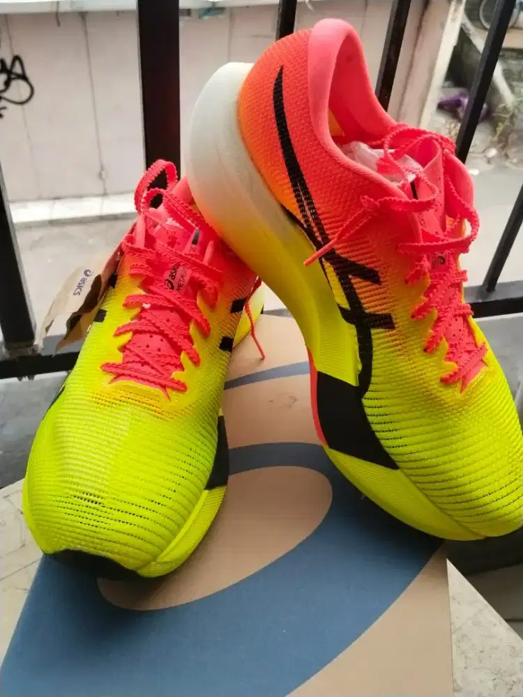 Sepatu running Asics Mataspeed Edge size 44