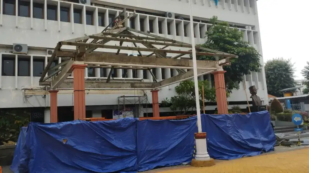Bongkaran gedung