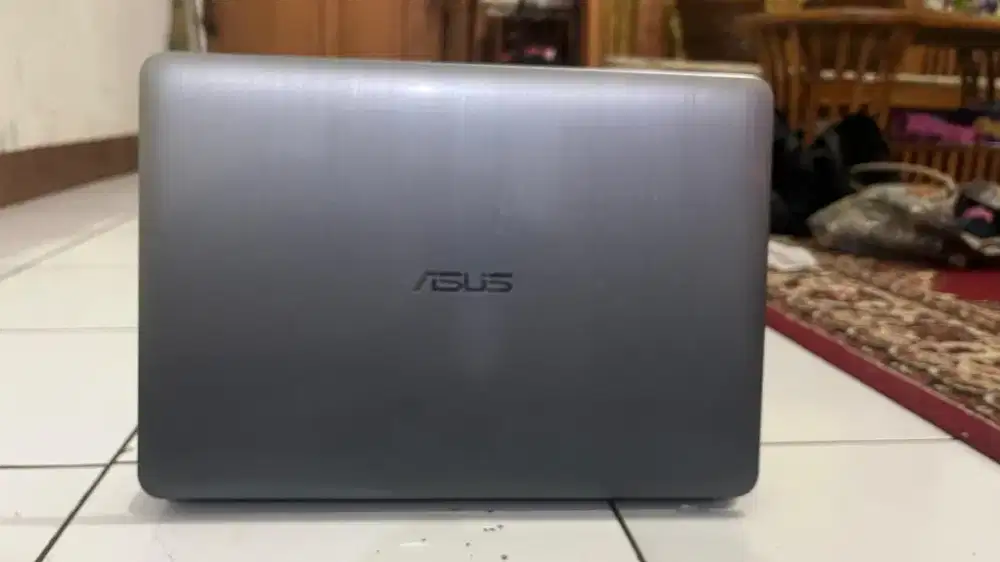 Laptop Asus X441BA *Ram 4GB HDD 1TB