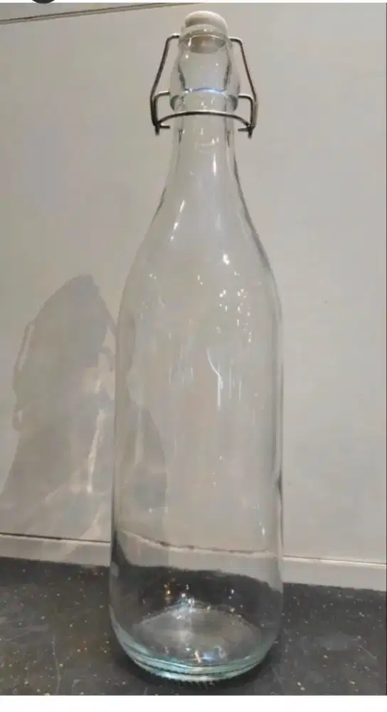 Flip top glass bottle 1000ml