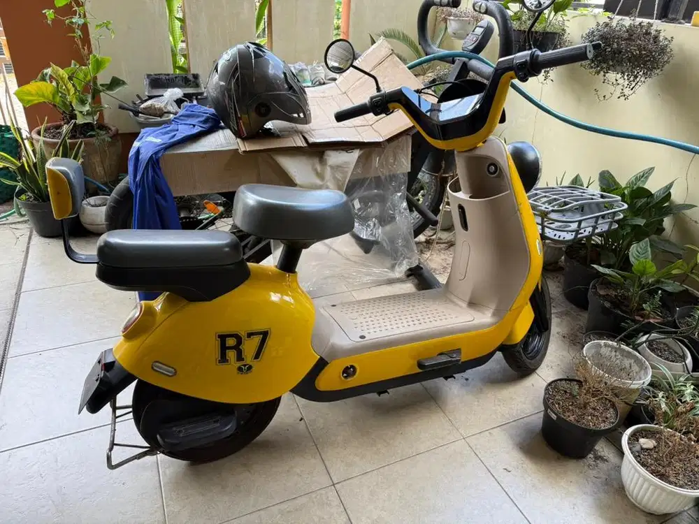 DIJUAL SEPEDA LISTRIK