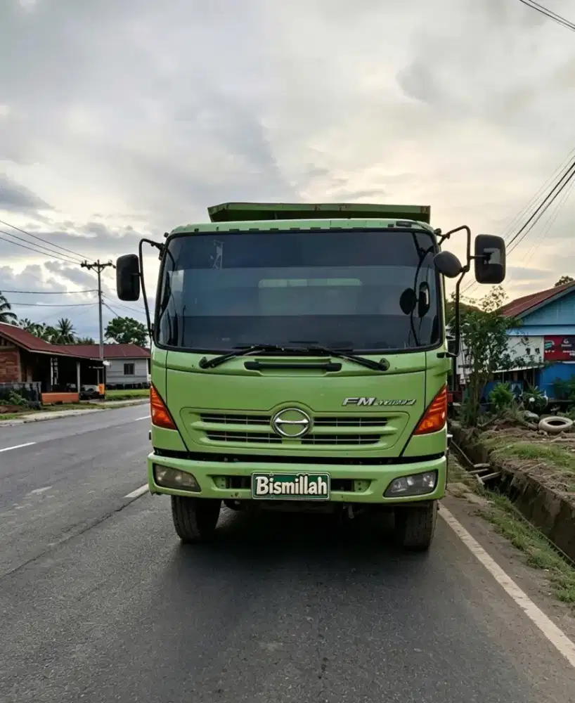 Dump Hino 2012 manual