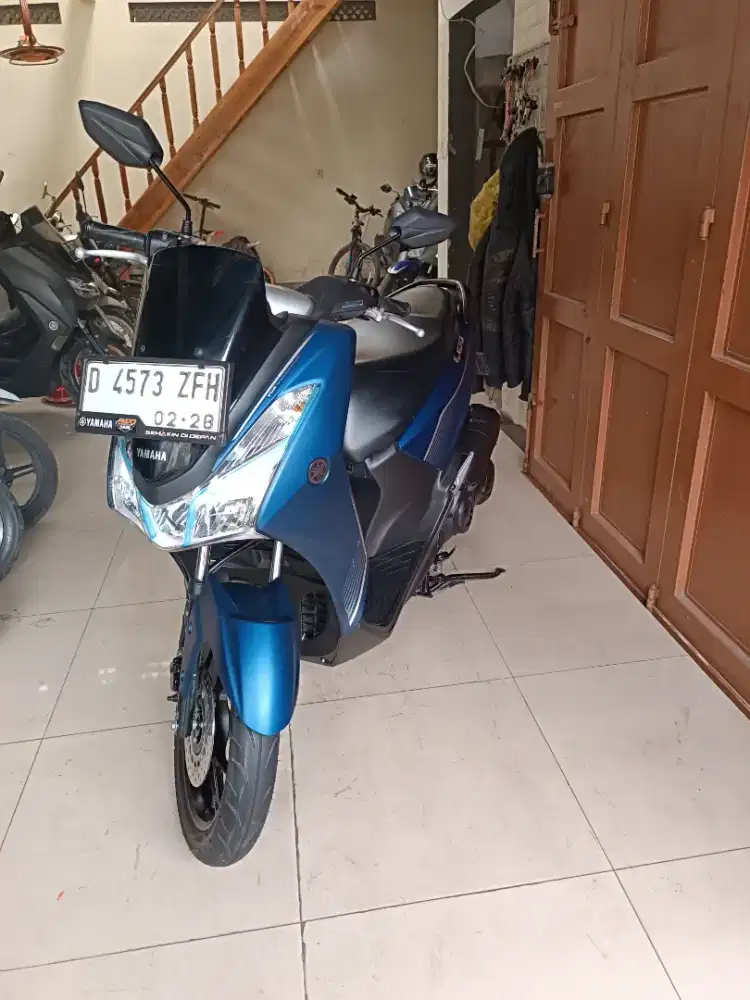 LEXI 125 STANDAR TAHUN 2023 NAVY