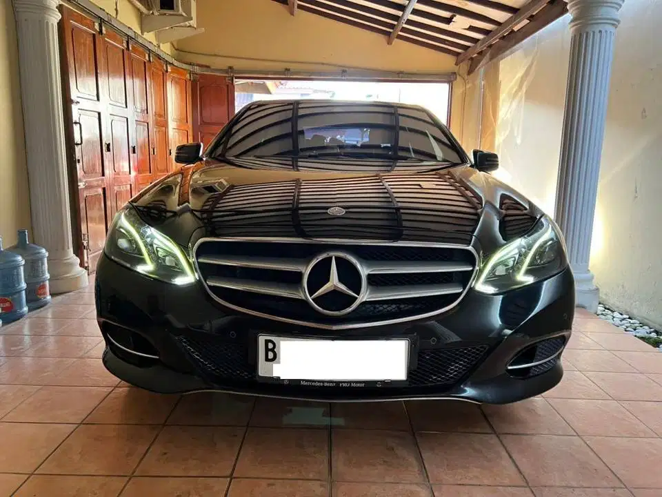 Mercedes-Benz E250 Edition-E 2016 — Elegan, Terawat, Siap Pakai!