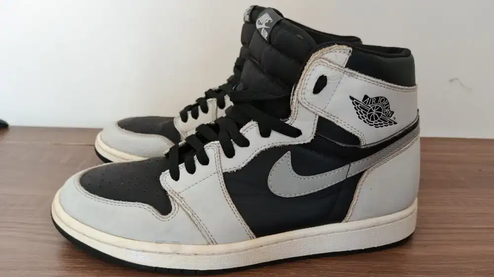 Nike Air Jordan 1 Retro High OG Shadow 2.0
