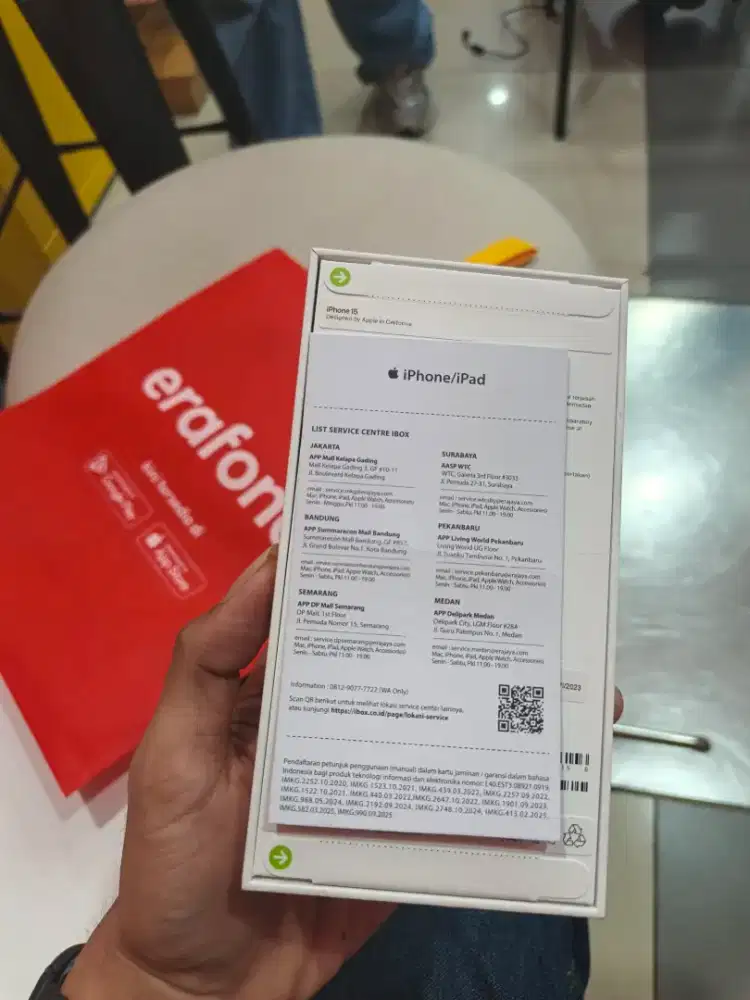 Iphone 15 + adaptor ori ibox + invoice