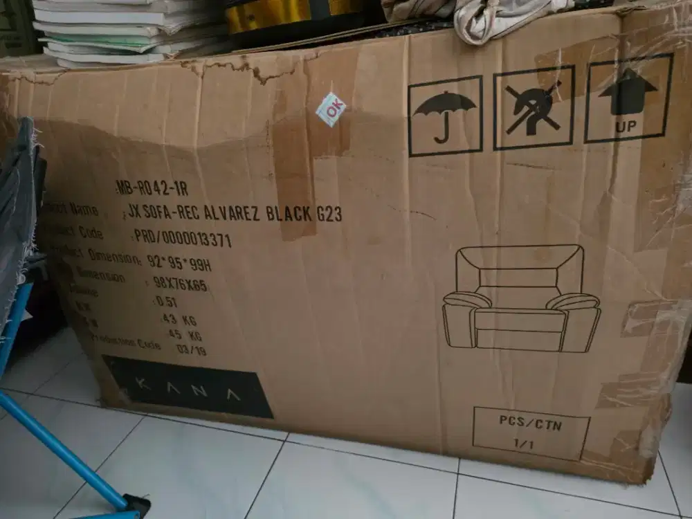 Sofa recliner Kana furniture alvarez warna hitam baru gress