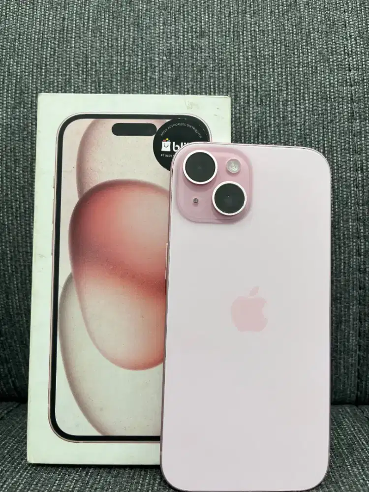 iPhone 15 128 Pink ex Blibli  SA/A mulus bisa cicilan