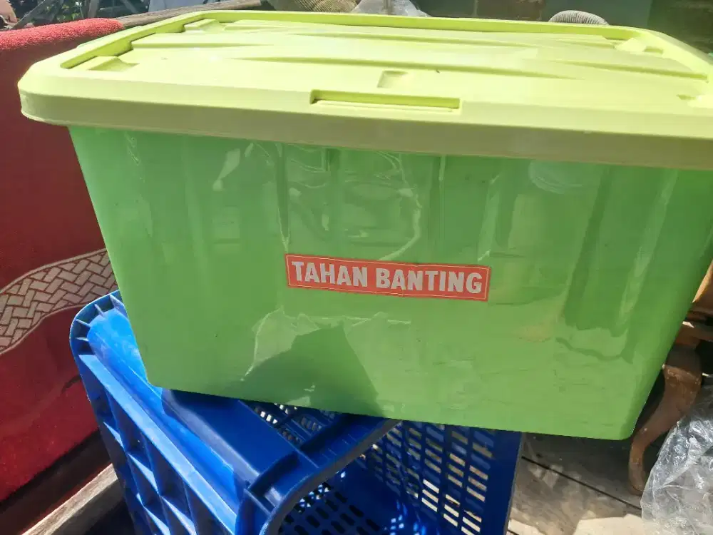 Kontainer box plastik