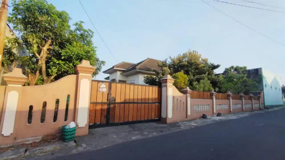 Disewakan Rumah Kontrakan 1 Lantai Semi Furnish