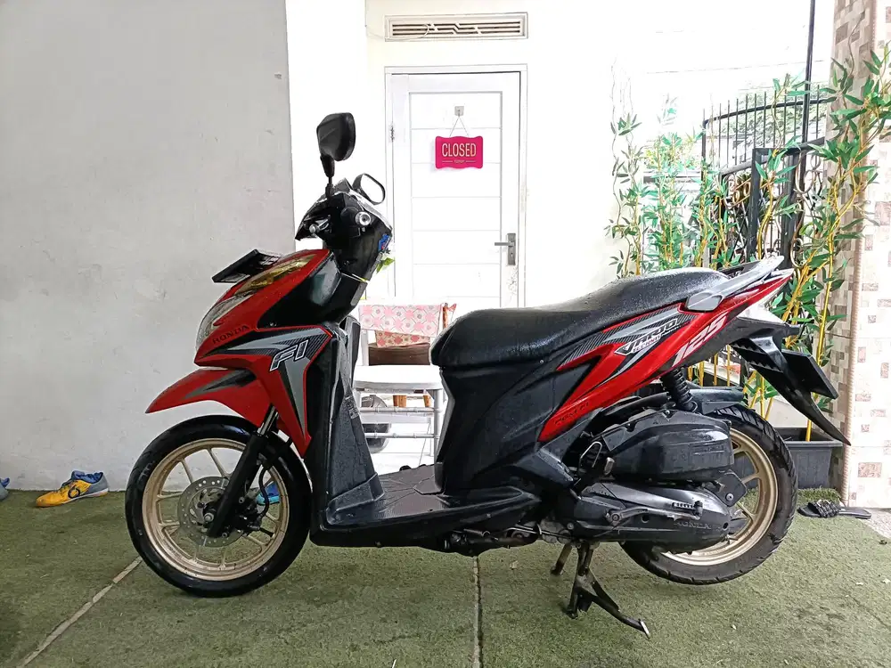 Vario 125 tahun 2014 pajak isi/tt boleh gan cash lebih bagus