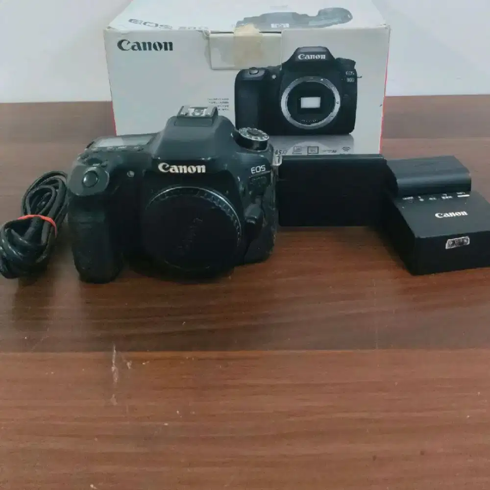 Kamera Canon Eos 80d Body Only Dus