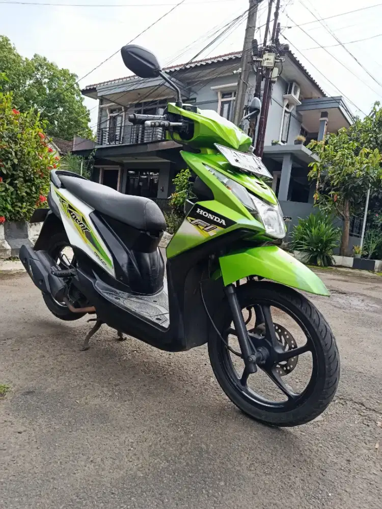 Beat FI 2013. Pajak ON. Standar. Original. Mesin Halus Kering. Bisa TT
