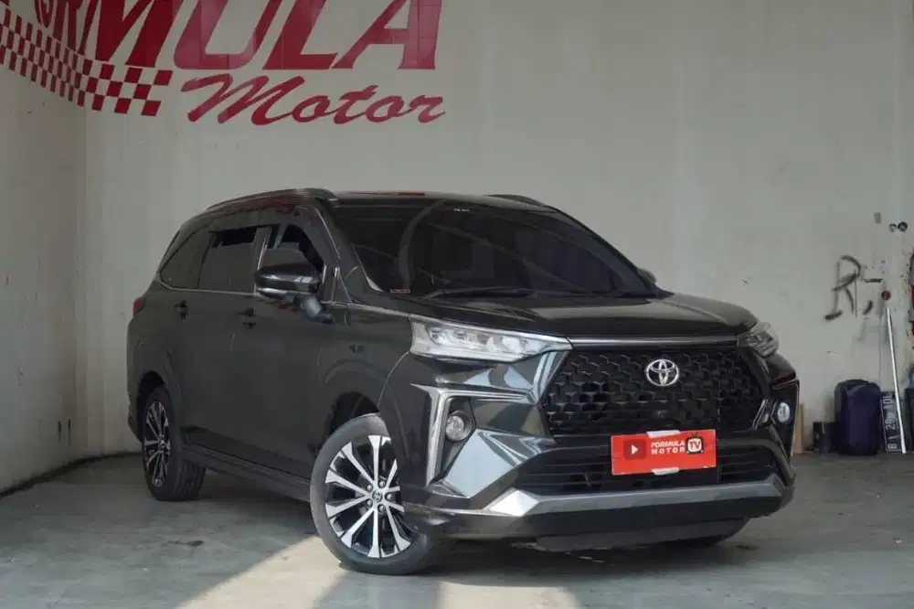 TOYOTA VELOZ 1.5 CVT 2023 HITAM