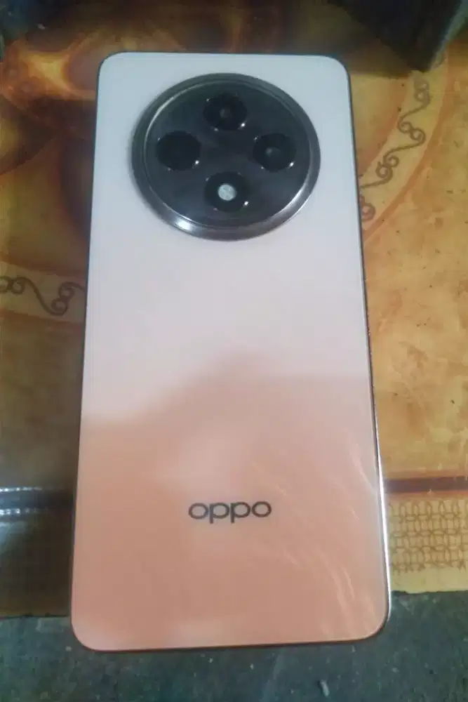 Oppo Reno 12 F 5G