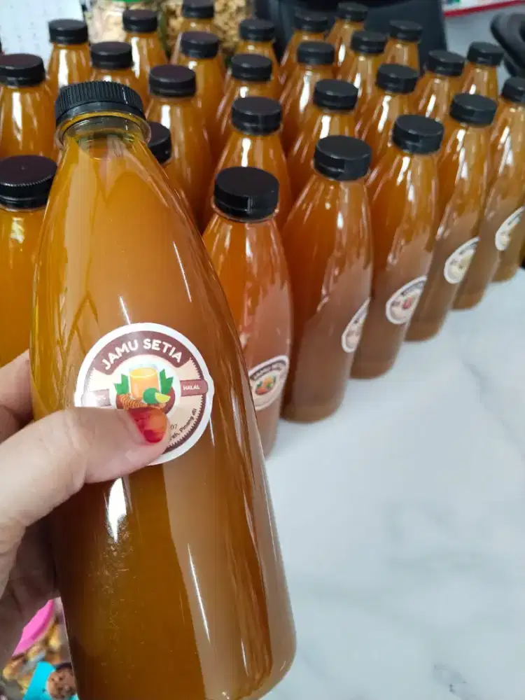 Jamu setia dan makanan unik