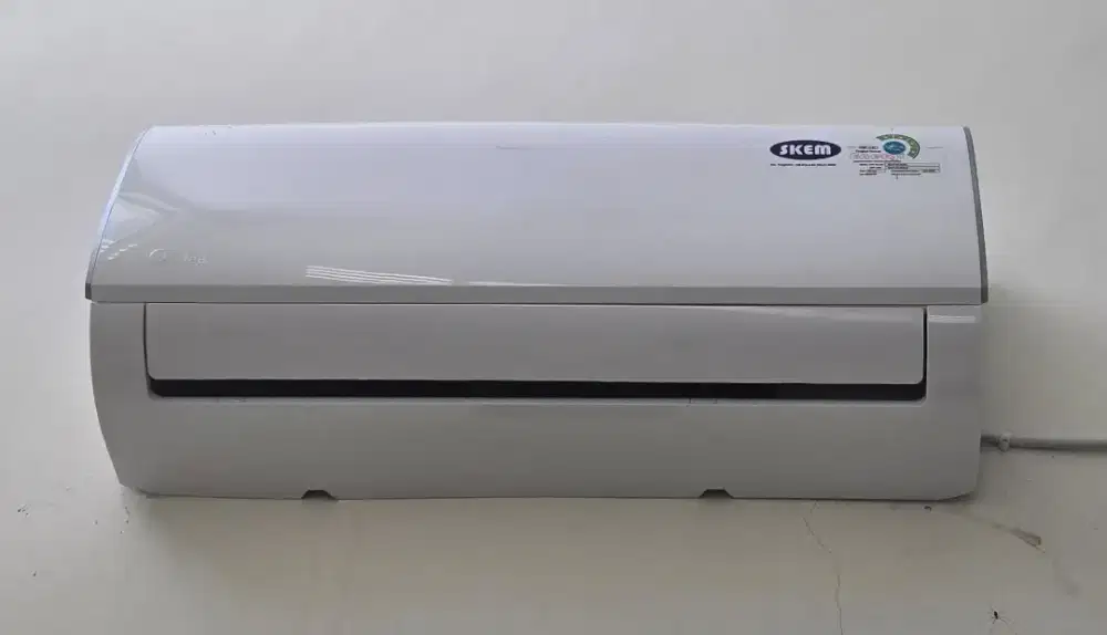 AC MIDEA 1/2 PK