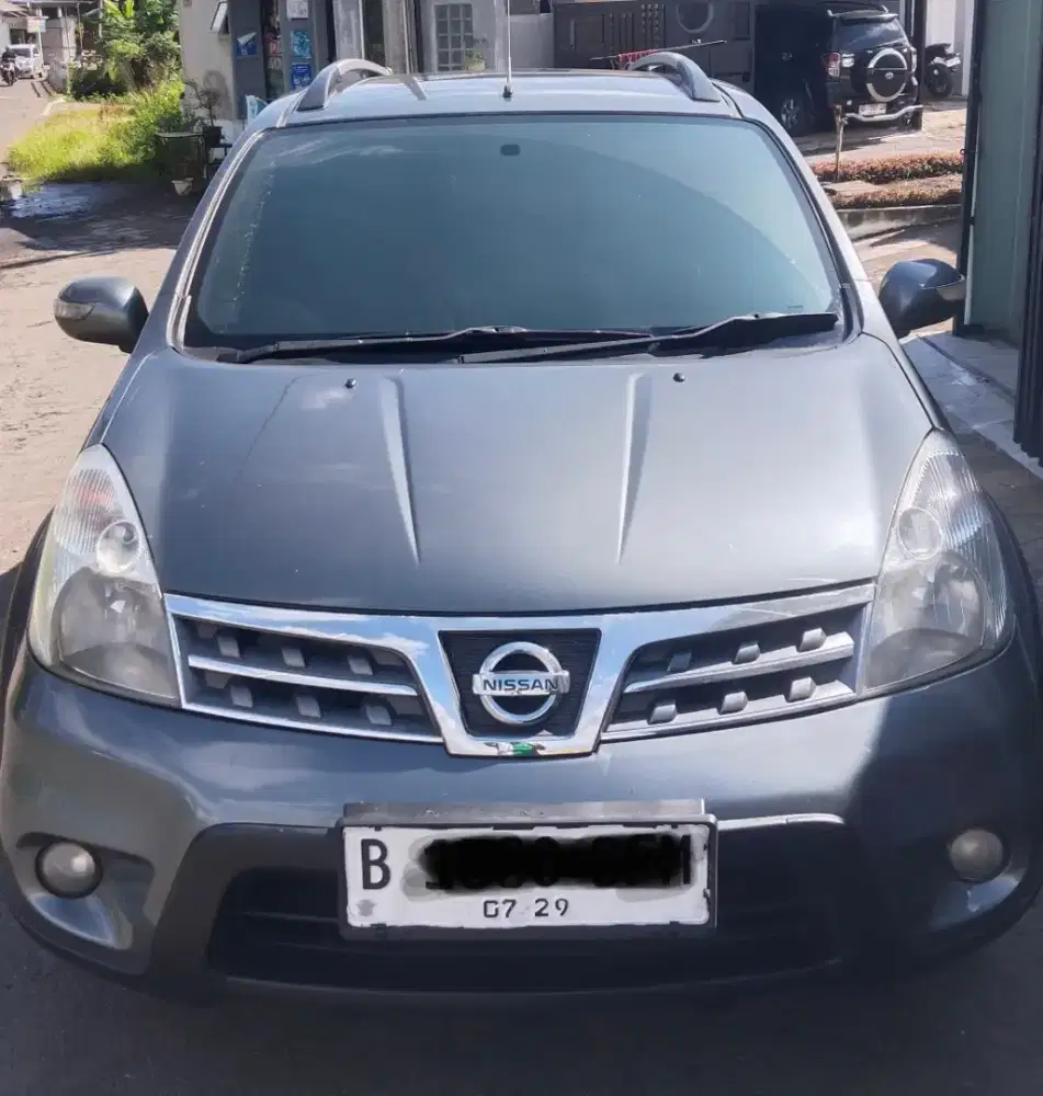Nissan Grand livina 2009 Bensin