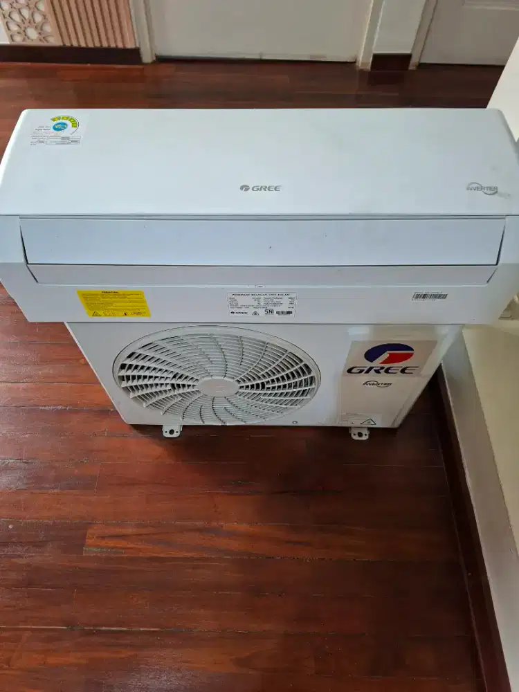 AC GREE 1/2 PK Inverter GWC 05 F5S