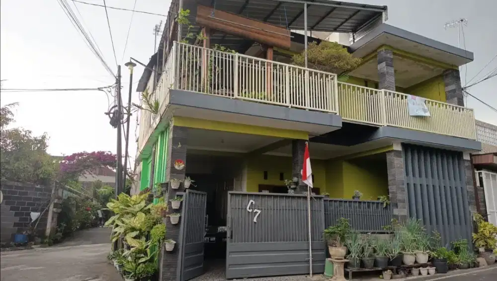 Rumah 2 Lantai 7 Kamar Blimbing Kota Malang