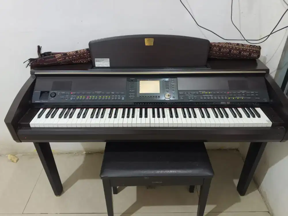 Yamaha Clavinova CVP-405
