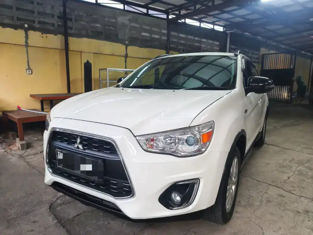 Mitsubishi Outlander glx 2016 MANUAL 2016