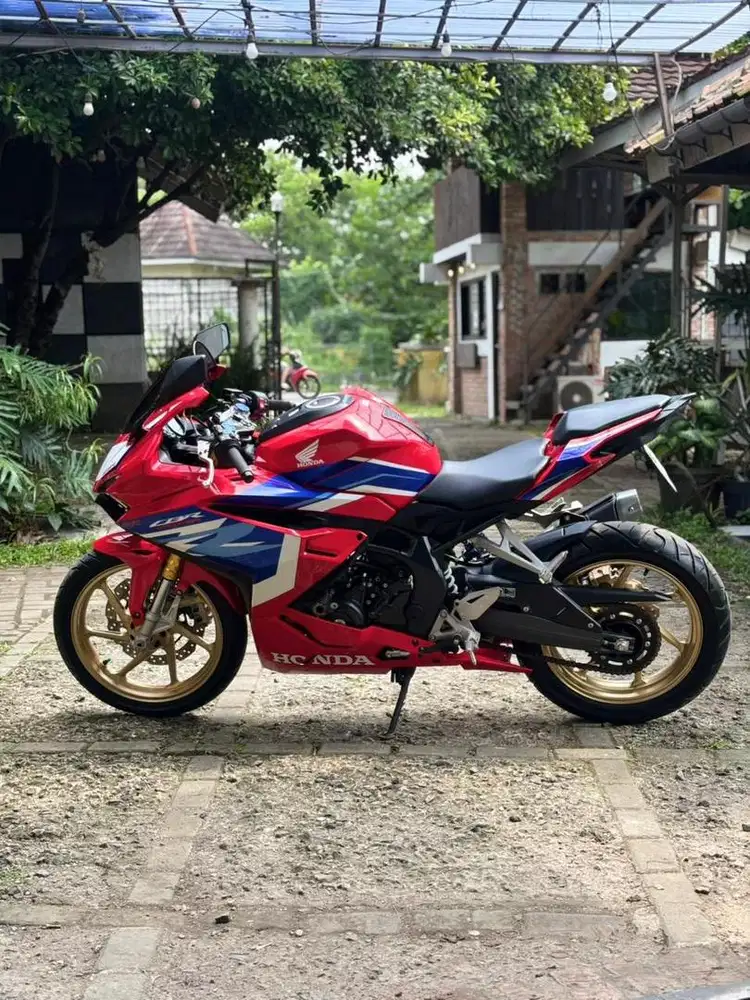 HONDA CBR250RR SP QS LOW KM ANTIK