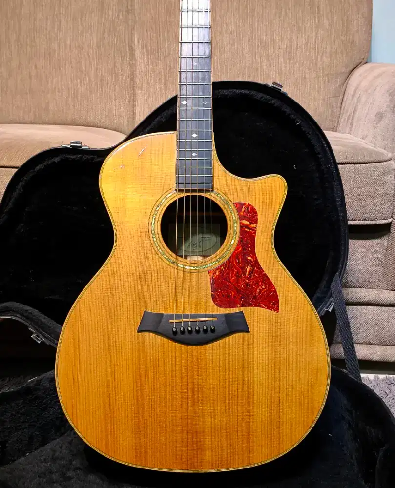 Gitar Taylor 414CE