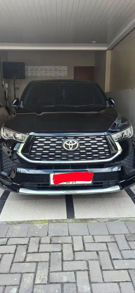 ZENIX HITAM HYBRID V, plat AB Asli, eks dokter, 2 tahun penggunaan
