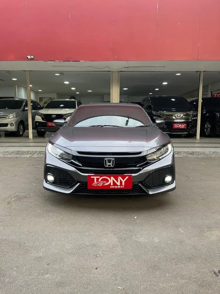 Honda Civic Turbo Hatchback DP 5jt Saja 2019 Abu
