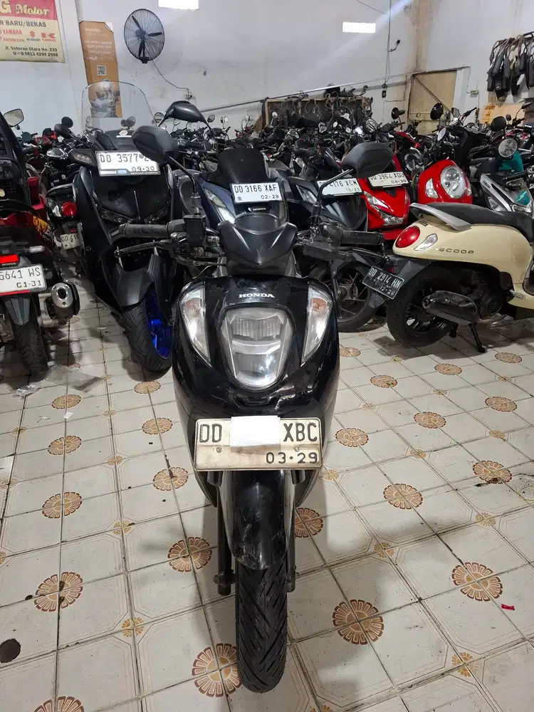 Honda Genio 2024 hitam