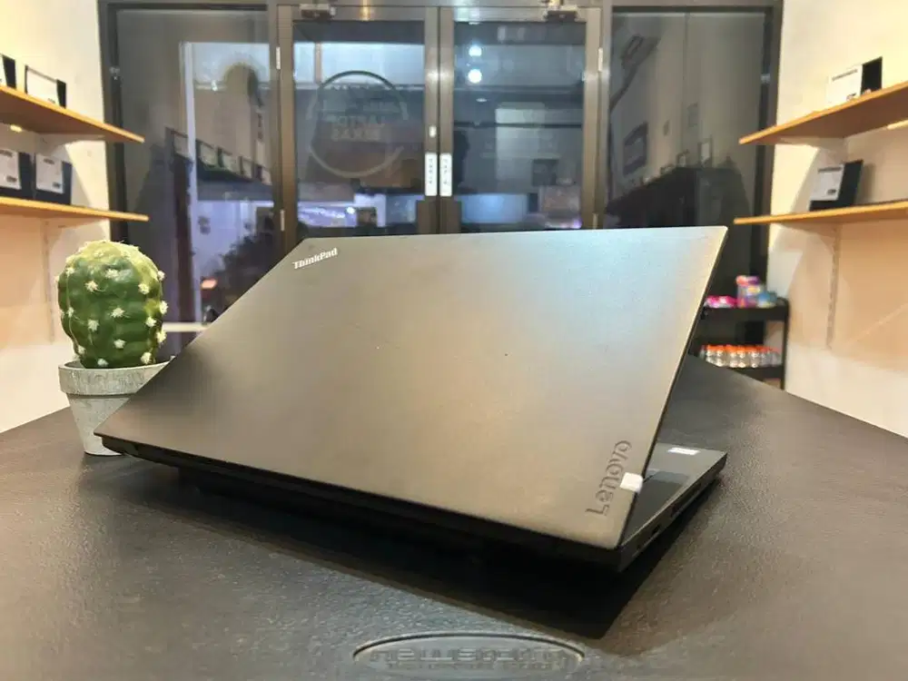 DIJUAL CEPAT LAPTOP TOUCHSCREEN LENOVO THINKPAD T480//CORE I5-7300U