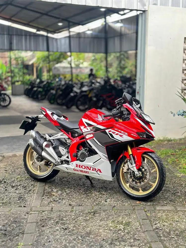 CBR 250RR SP QS RED RACING ISTIMEWA