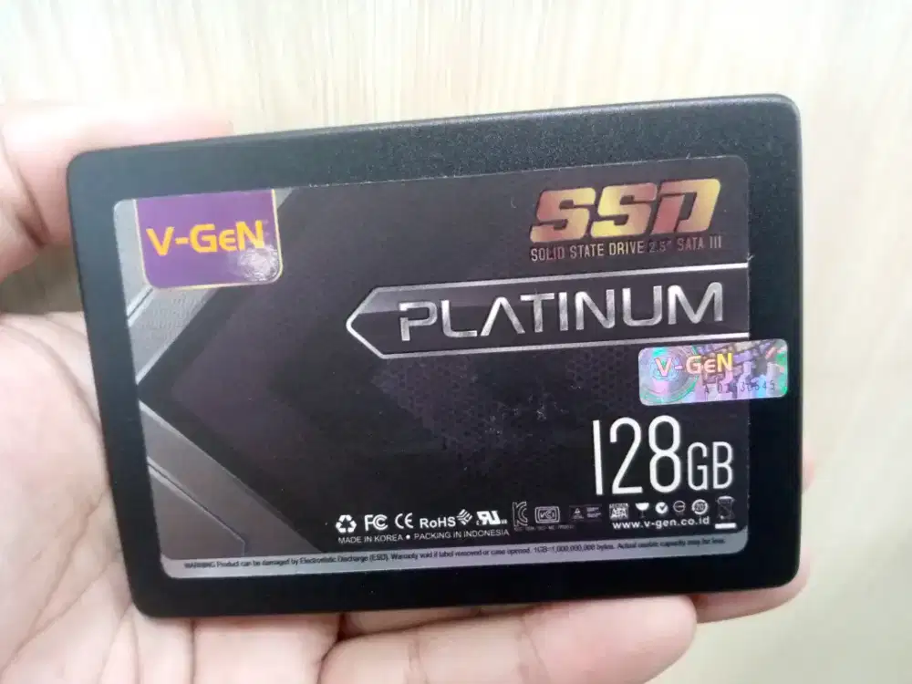 JUAL SSD SATA 128GB MERK V-GEN UDAH ADA ISI WINDOWS 10 SECOND NORMAL