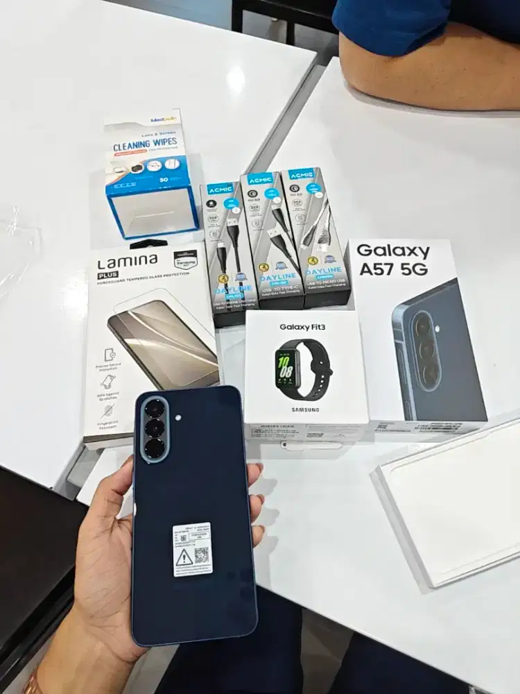 samsung Galaxy a575g free galaxy fit3