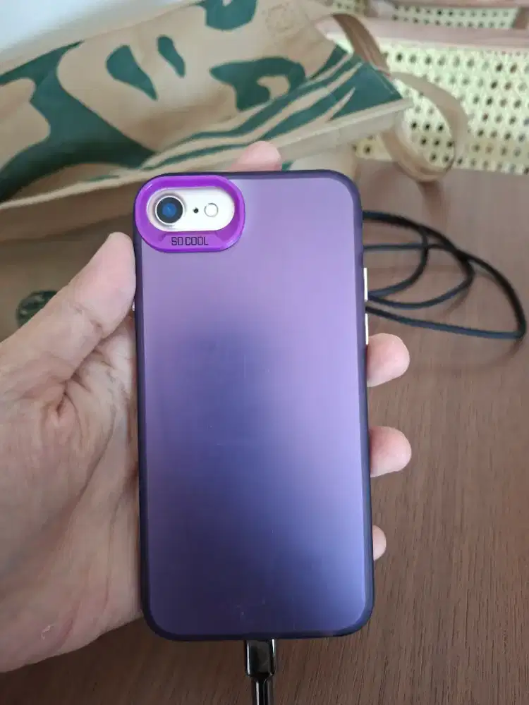iPhone 7 pemakaian sendiri