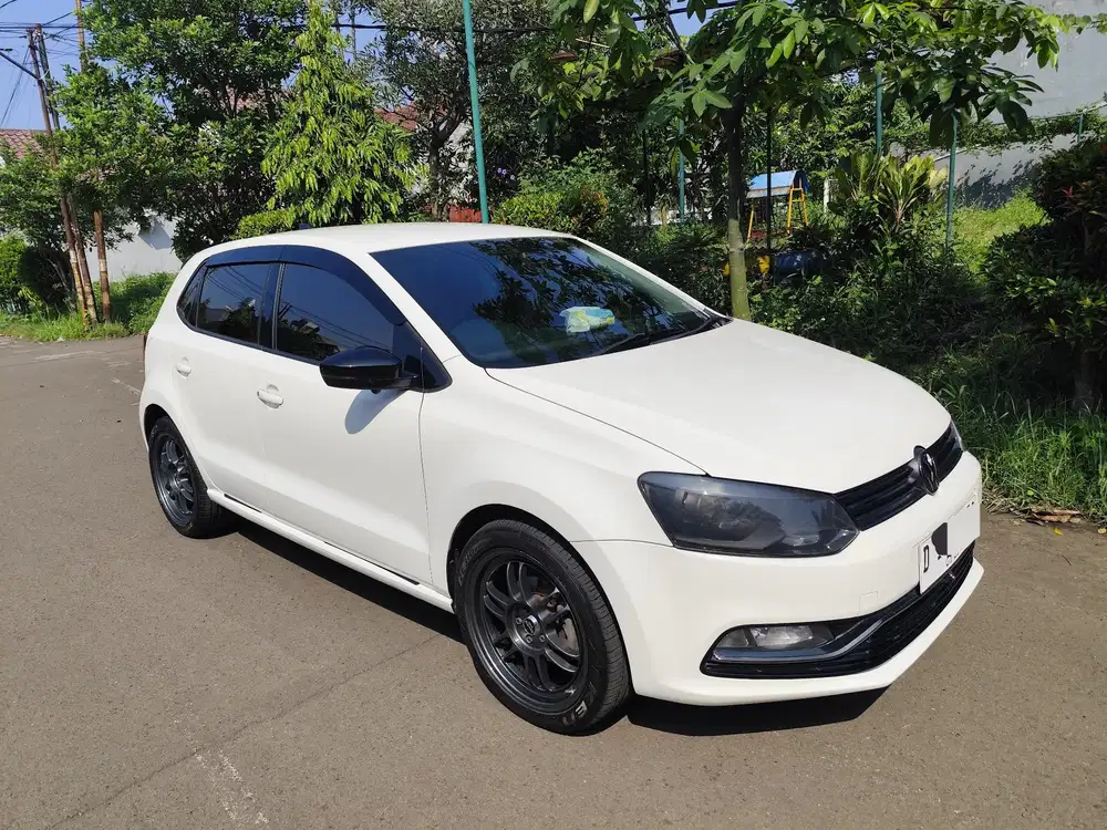 Volkswagen Polo 2016 Bensin TSI 1.2