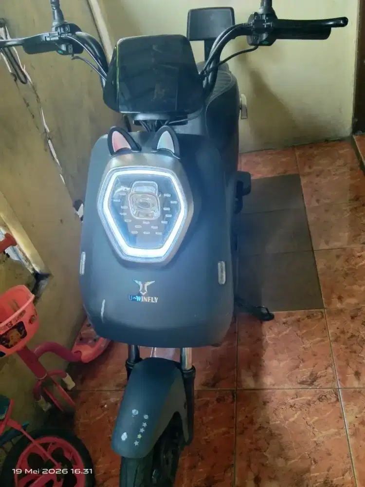 Dijual cepat sepeda listrik Uwinfly M60