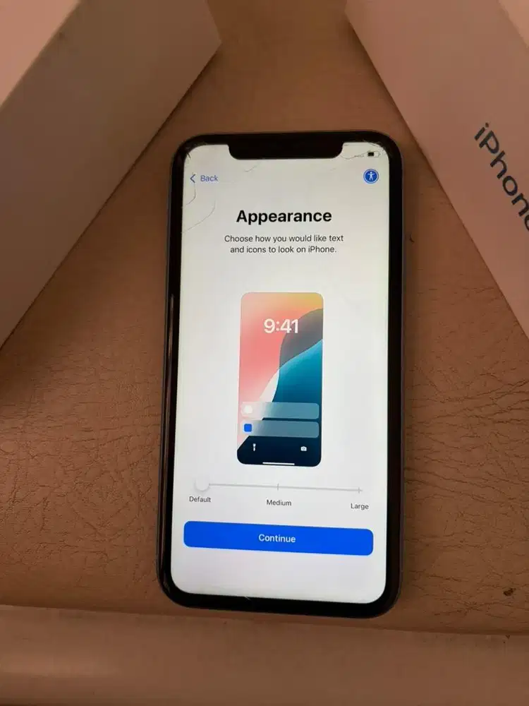 Iphone XR blue ocean