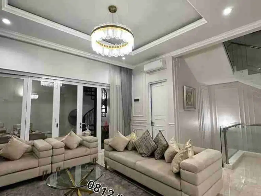 Jual Rumah mewah Furnished 3 Lt Madja Residence at Puri Jakarta Barat