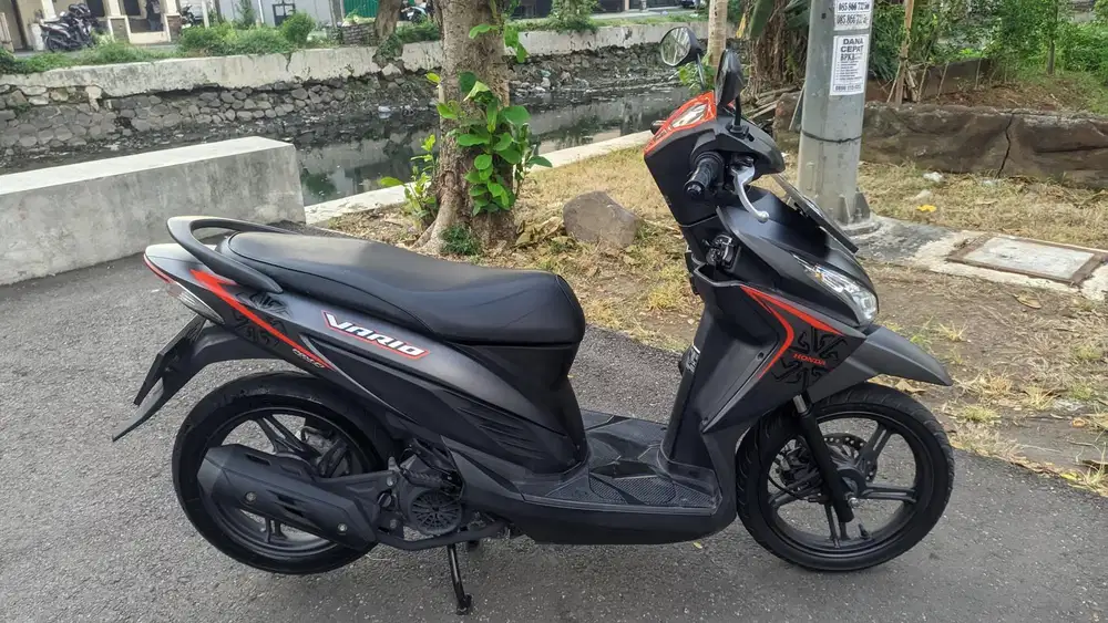 Vario 110cc 2018 Hitam Doff km 40rban