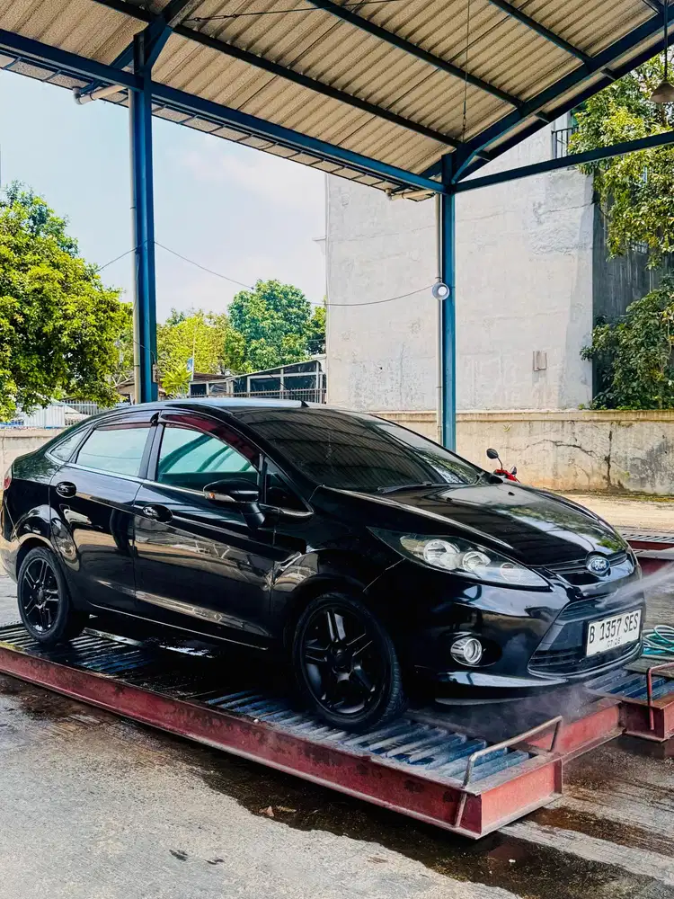 Ford Fiesta 2012 Bensin