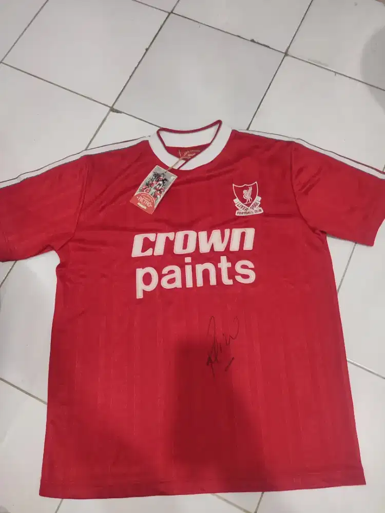 Kaos Bola Liverpool Vintage + ttd Pepe Reina