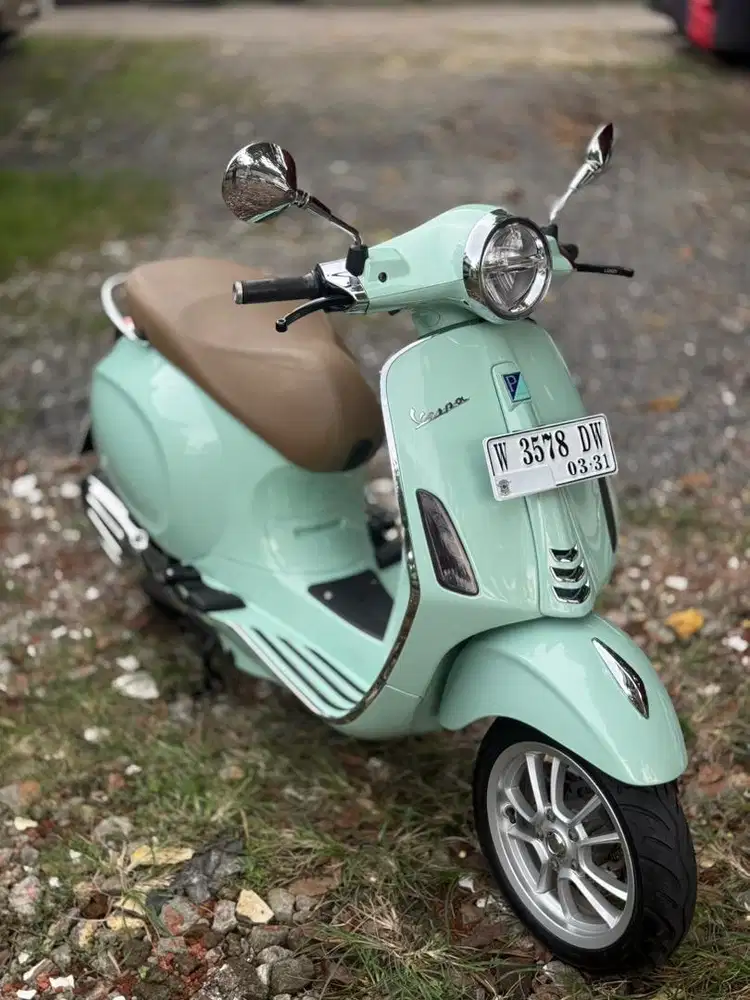 Vespa Primavera iget 150 plat W 2031