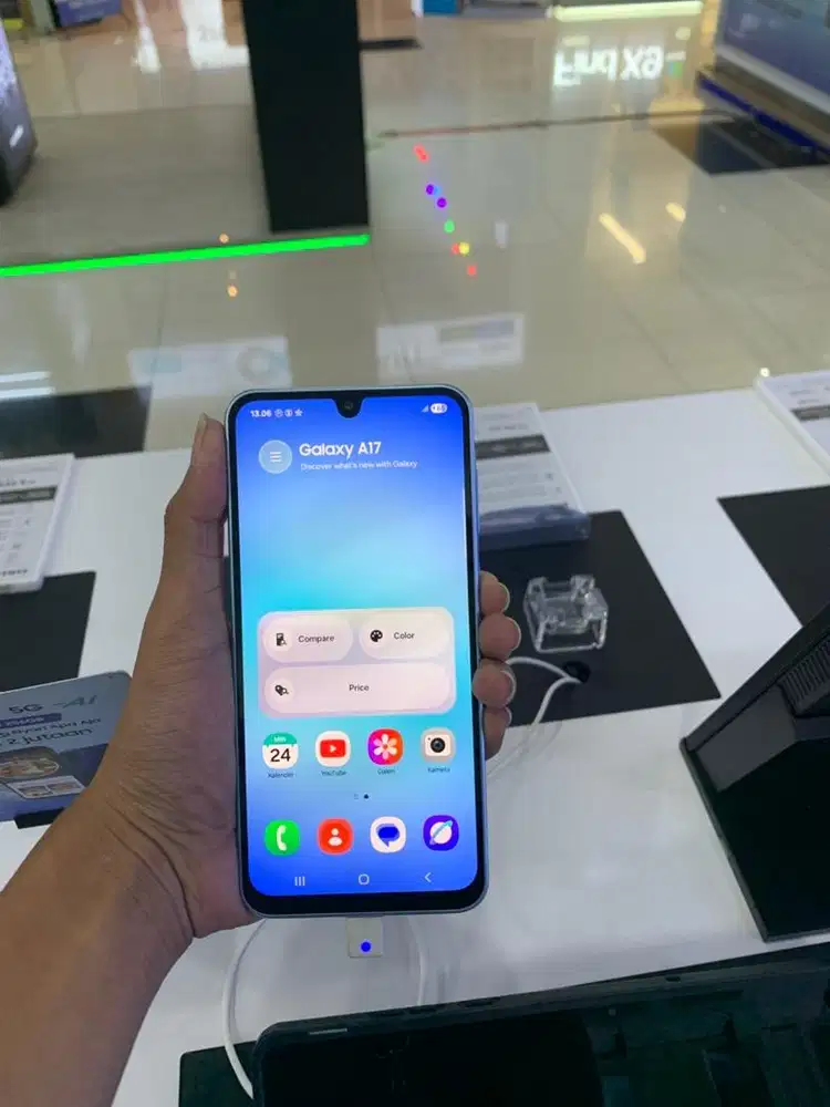 SAMSUNG GALAXY A17