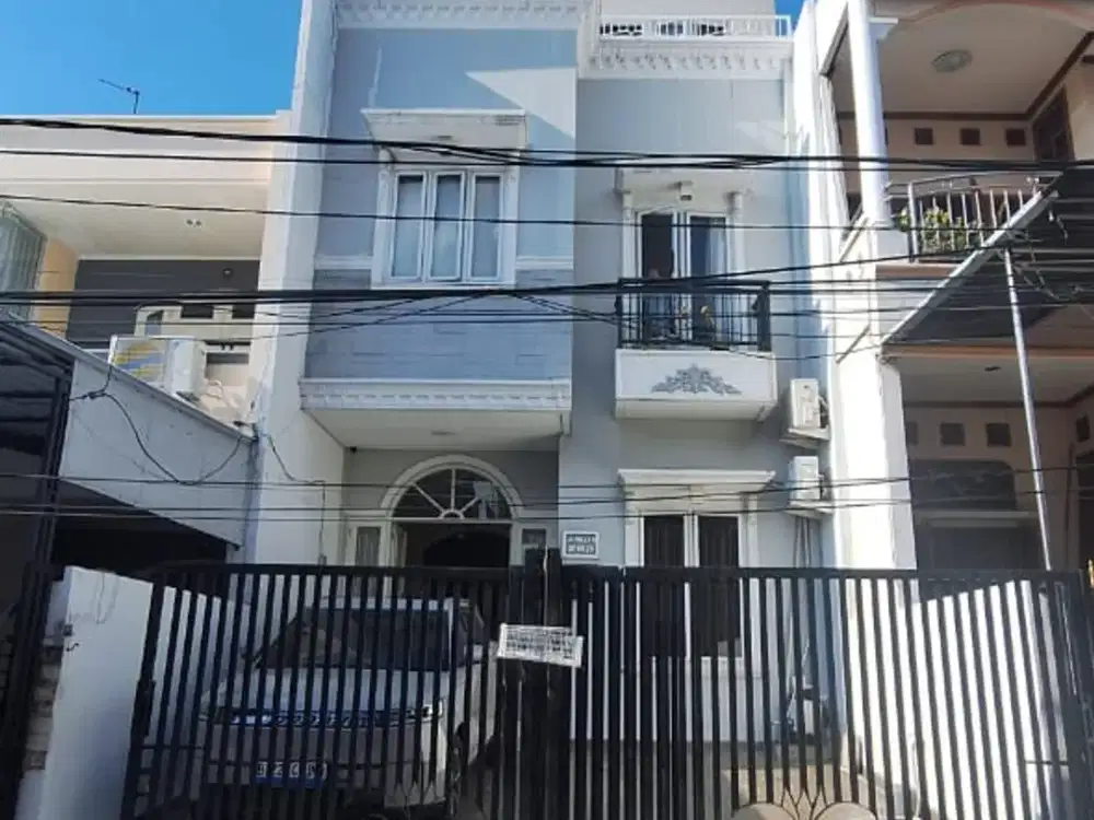 Jual cpt,rumah siap pakai di MOLEK 4,KEL GDG,3 lt,design modern,pencahayaan bagus,5 KT;dekat MKG & pasar modern