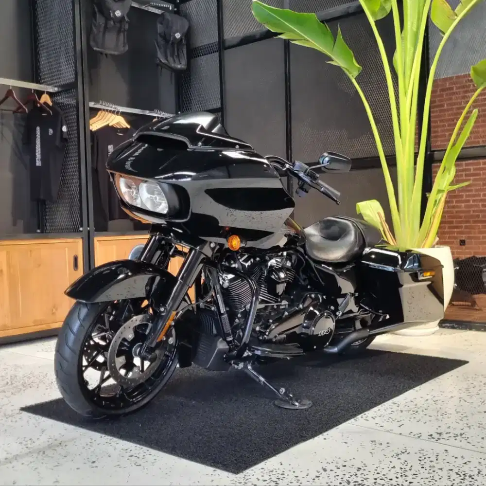 ROAD GLIDE SPECIAL 2020