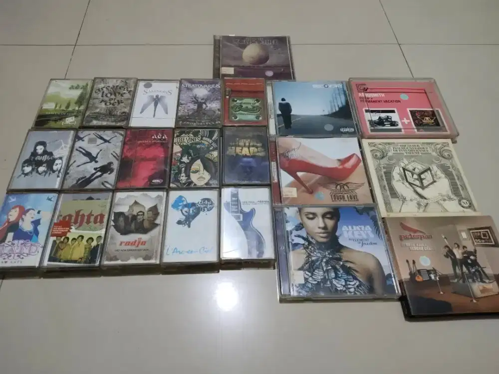 Kaset pita CD DVD